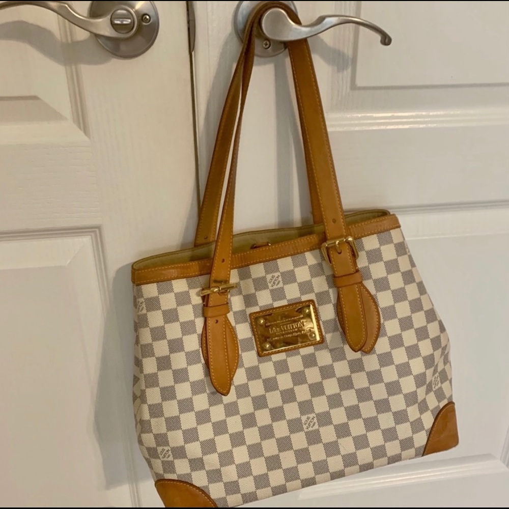 Authentic Louis Vuitton Hamstead Bag